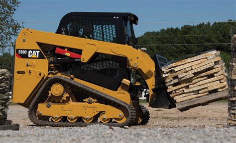 cat rubber track loader specs